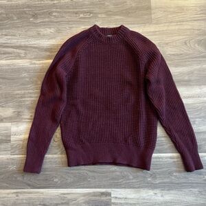 Banana Republic Men's Deep Burgundy Crewneck Sweater